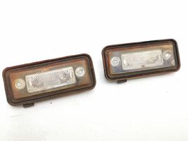 Volkswagen Jetta V Lampa oświetlenia tylnej tablicy rejestracyjnej 1T0827575L