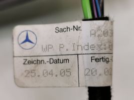 Mercedes-Benz E W211 Alzacristalli della portiera anteriore con motorino A2118203042