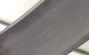 Toyota Avensis T250 Listwa zderzaka tylnego 5275205040