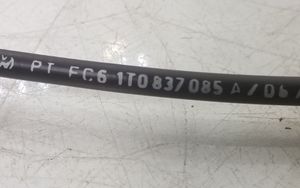 Volkswagen Touran I Front door cable line 1T0837085A