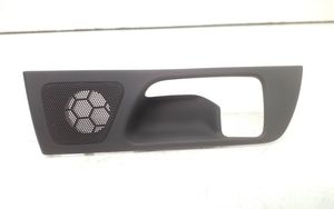 Toyota Avensis T250 Grilles/couvercle de haut-parleur latéral 6761805030