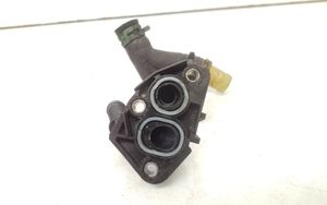 Nissan Qashqai Tubo flessibile del liquido di raffreddamento del motore 8200337841E