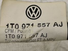 Volkswagen Touran I Wiązka przewodów drzwi przednich 1T0971557AJ