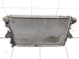 Volkswagen Transporter - Caravelle T5 Radiateur de refroidissement 7H0121253K