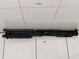 BMW X5 E70 Kita bagažinės apdailos detalė 7145913