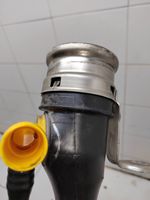 BMW X5 E70 Tubo e bocchettone per riempimento serbatoio del carburante 7164254