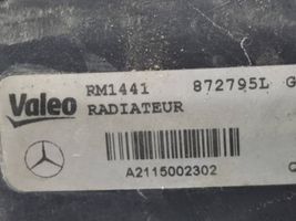 Mercedes-Benz E W211 Jäähdyttimen lauhdutin A2115002302