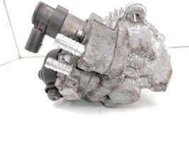 Volkswagen PASSAT B8 Fuel injection high pressure pump 04L201360M