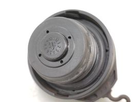 Mitsubishi Colt Tappo del serbatoio del carburante MN139376