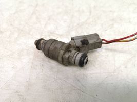 Mitsubishi Colt Injecteur de carburant MR988977