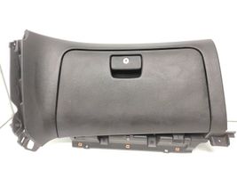 Chevrolet Orlando Glove box 