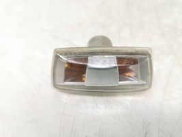 Chevrolet Orlando Front fender indicator light 13252456