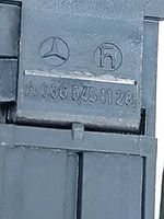 Mercedes-Benz E W211 Takaoven johtosarja A2115408308