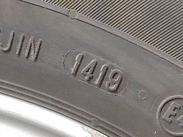 Volkswagen Golf I R14 summer tire 