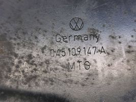 Volkswagen Touran I Jakohihnan kansi (suoja) 045109147A