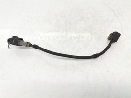 Volkswagen Touran I Camshaft position sensor 03G906433