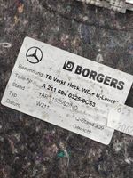 Mercedes-Benz E W211 Poszycie / Tapicerka tylnej klapy bagażnika A2116940325
