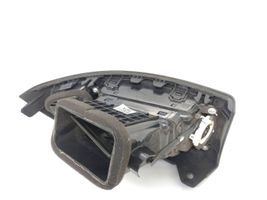 Hyundai i30 Moldura protectora de la rejilla de ventilación lateral del panel 974902H000