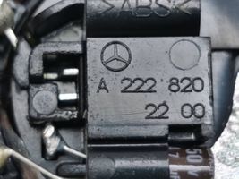 Mercedes-Benz EQC Etuoven diskanttikaiutin A2228202200