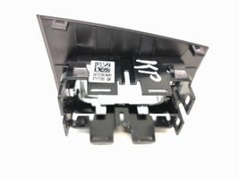 Mercedes-Benz EQC Support bouton lève vitre porte avant A2057200848