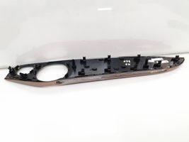 Mercedes-Benz EQC Baguette moulure de porte arrière A2937306300