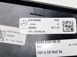 Mercedes-Benz EQC Baguette moulure de porte arrière A2937306300