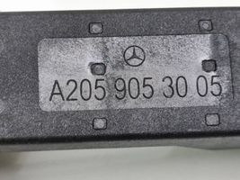 Mercedes-Benz EQC Radion pystyantenni A2059053005