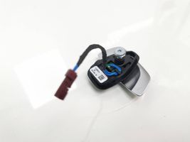 Mercedes-Benz EQC Ohjauspyörän painikkeet/kytkimet A0999052101
