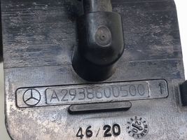 Mercedes-Benz EQC Takalasinpesimen pesusuutin A2938600500