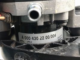 Mercedes-Benz EQC Alipainepumppu A0004302200