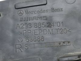 Mercedes-Benz EQC Takapuskurin koristemuotolista A2938852401