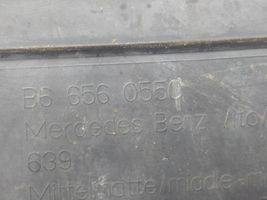 Mercedes-Benz Vito Viano W639 Etuistuintilan matto B66560550