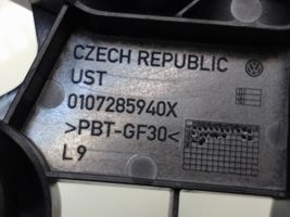 Volkswagen Tiguan Priekinė durų spyna 5NB837015C