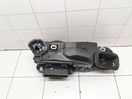 Mercedes-Benz EQC Sisälämmityksen ilmastoinnin korin kokoonpano A2058308405