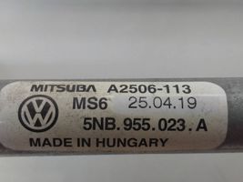 Volkswagen Tiguan Etupyyhkimen vivusto ja moottori 5NB955023A
