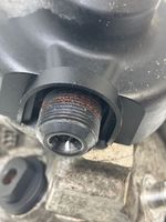 Volkswagen Tiguan Pompe d'injection de carburant à haute pression 04L130755E
