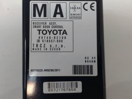 Toyota Auris E180 Oven ohjainlaite/moduuli 8974002100