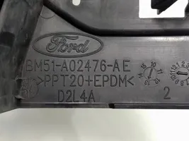 Ford Focus Support de montage d'aile BM51A02476AE