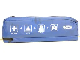 Ford Focus Trousse de premiers secours AM2s6J19K541CA