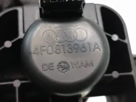 Audi A6 Allroad C6 Sisään taittuvan vetokoukun kytkin 4F0813961A