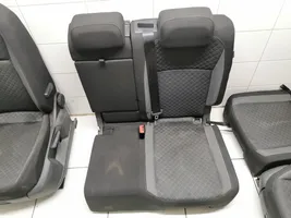 Volkswagen Tiguan Fotele / Kanapa / Komplet 5QA881105C