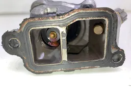 Volvo XC70 Boîtier de thermostat / thermostat 31293699