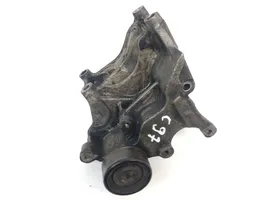 Hyundai Santa Fe Soporte del alternador 