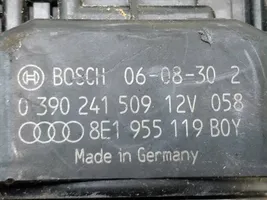 Audi A4 S4 B7 8E 8H Tringlerie et moteur d'essuie-glace avant 8E1955119