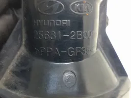 Hyundai i30 Moottorin vesijäähdytyksen putki/letku 256312B001