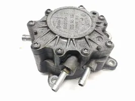 Mitsubishi Grandis Alipainepumppu 03G145209