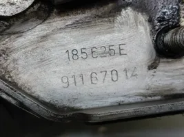 Opel Vivaro Spyna variklio dangčio 185625E