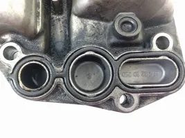 Volvo S60 Supporto di montaggio del filtro dell’olio 30677920