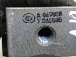 BMW 3 F30 F35 F31 Cerniera superiore della portiera anteriore 7246066