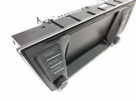 Skoda Fabia Mk3 (NJ) Panel / Radioodtwarzacz CD/DVD/GPS 6V0919604